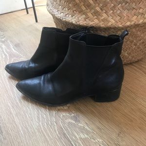 Marc fisher ankle boots